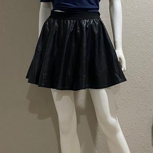 Silence and Noise Aline Mini Skirt Sz XS Leather